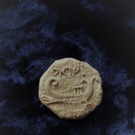 Judaica.Handcarved cameo.Antique coins replica.
jerusalem stone. size 3.0 * 2.9cm