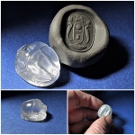 Scarab,Amulet.
ancient Egypt hierogliphs,
Sacred symbols. Replica.
natural rock crystal engraved.
23 * 19mm size
